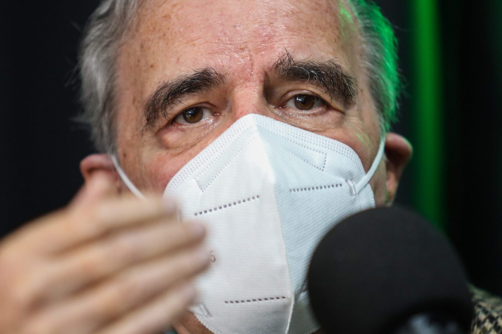 #12 - Luiz Gonzaga Belluzzo