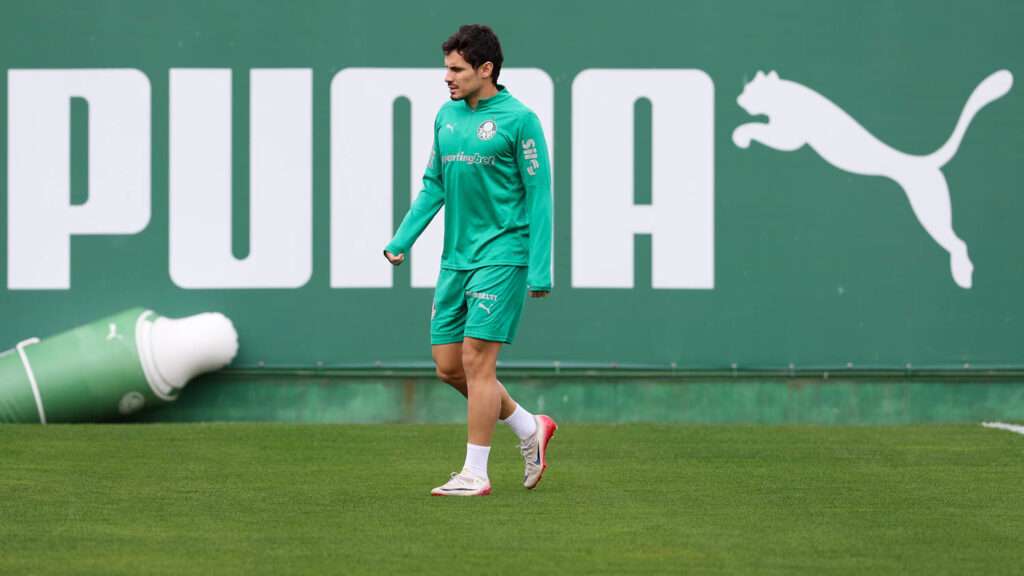 Veiga não tem prazo para retornar